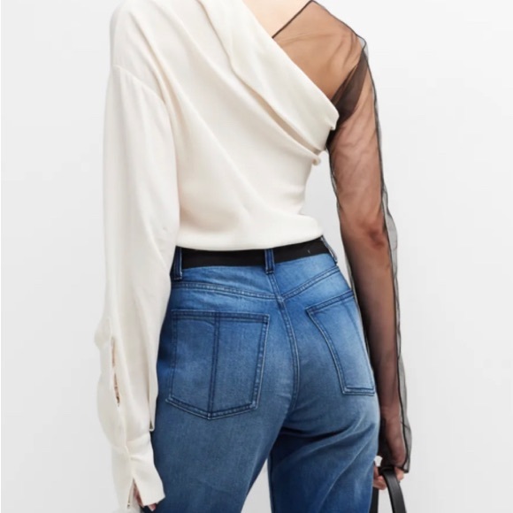 Hellessy
Solene Mixed-Media Feather-Trim Asymmetric Blouse - Picture 3 of 3